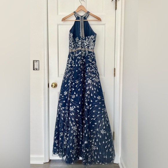 Elizabeth K by GLS Formal Navy Blue Full Length Gown Size Medium Holiday Party - Picture 6 of 13